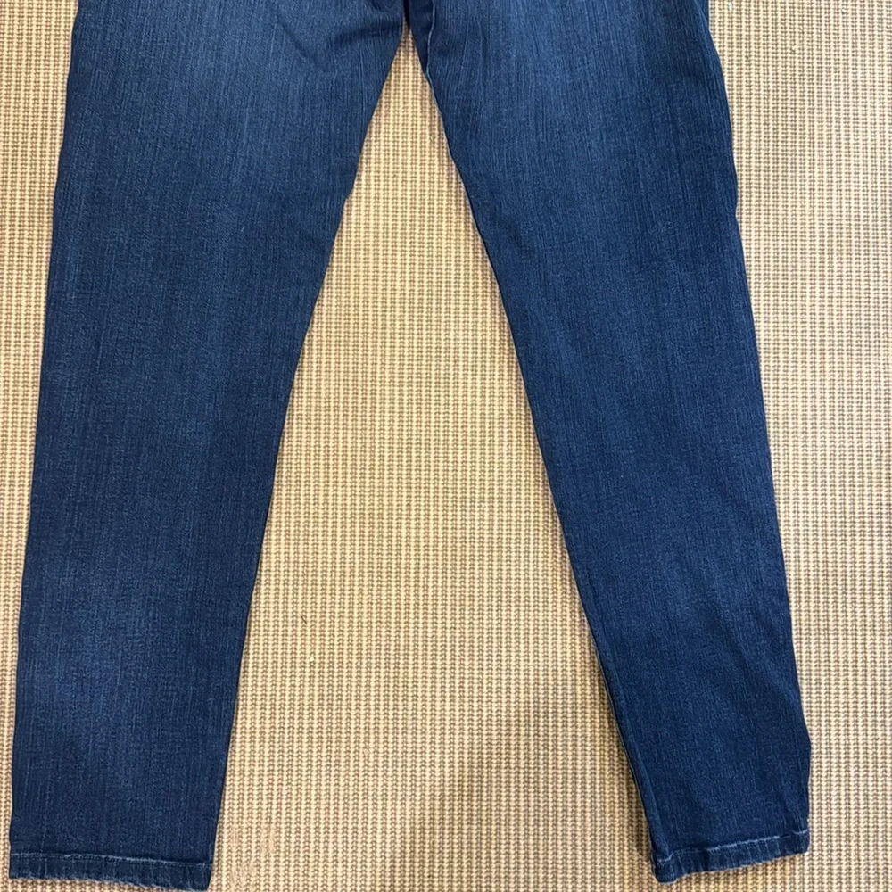 AG Farrah Skinny - Picture 10 of 10